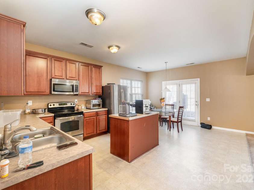 757 Jones Branch Road, Fort Mill, SC 29715.  MLS# CAR4224113, YatesRealty ID 12516. 