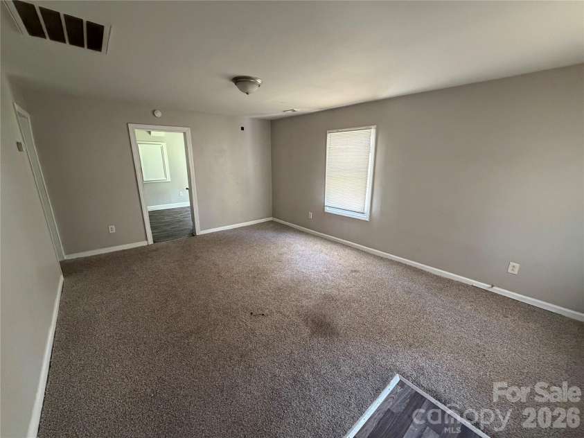 836 Dalton Street, Gastonia, NC 28052.  MLS# CAR4371338, YatesRealty ID 12517. 