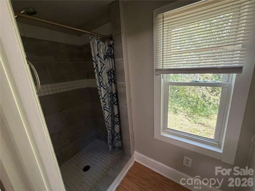 836 Dalton Street, Gastonia, NC 28052.  MLS# CAR4371338, YatesRealty ID 12517. 
