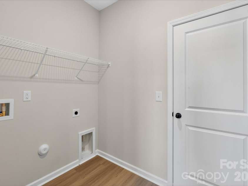 3321 Yorkshire Drive, Gastonia, NC 28052.  MLS# CAR4371379, YatesRealty ID 12519. 