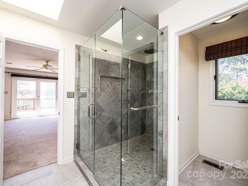 343 River Haven Drive, Taylorsville, NC 28681.  MLS# CAR4239954, YatesRealty ID 12519. 