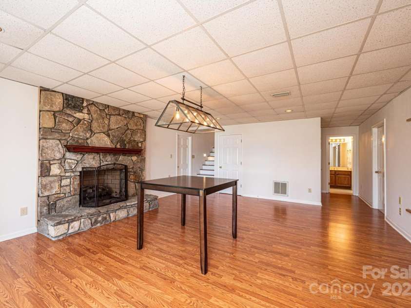 343 River Haven Drive, Taylorsville, NC 28681.  MLS# CAR4239954, YatesRealty ID 12519. 