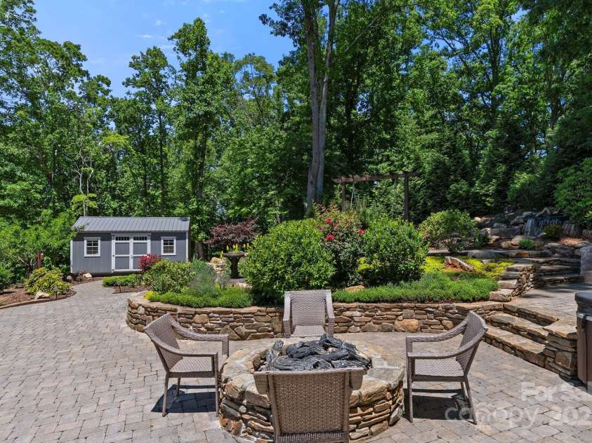 6 Temujin Drive, Leicester, NC 28748.  MLS# CAR4285175, YatesRealty ID 1252. 