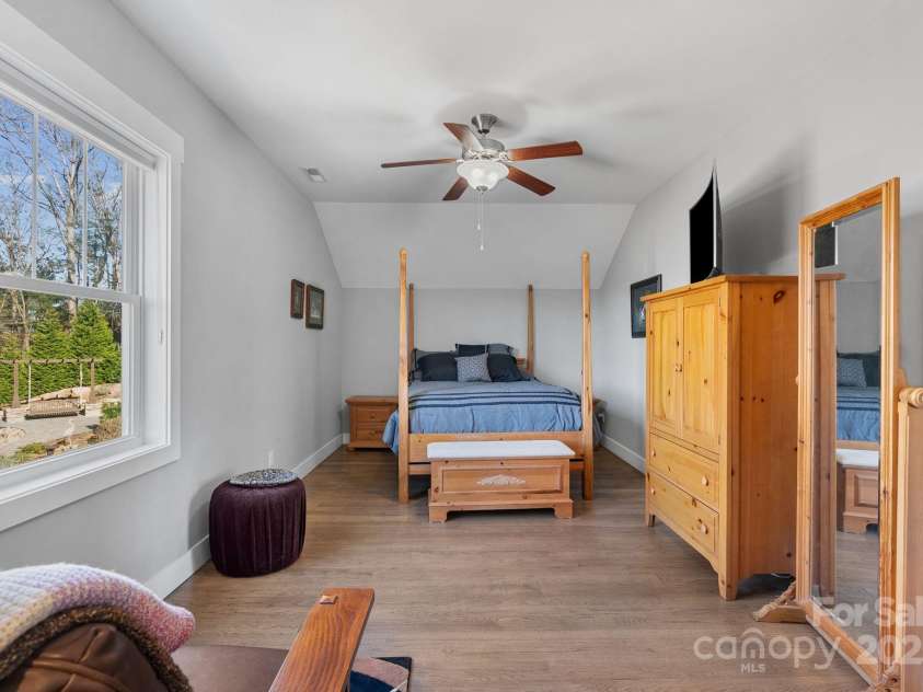 6 Temujin Drive, Leicester, NC 28748.  MLS# CAR4285175, YatesRealty ID 1252. Upstairs Bedroom