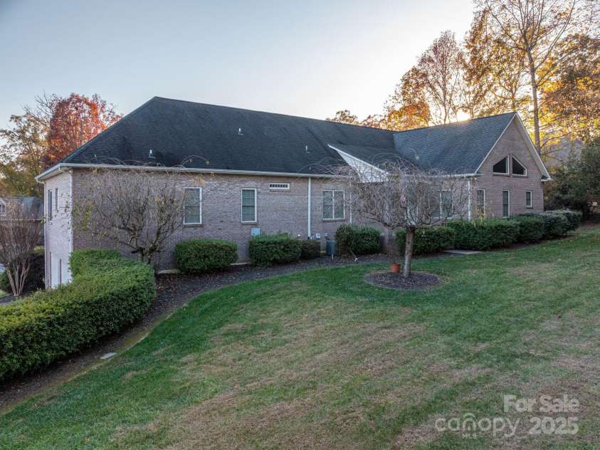 7522 Turnberry Lane, Stanley, NC 28164.  MLS# CAR4321686, YatesRealty ID 1252. 