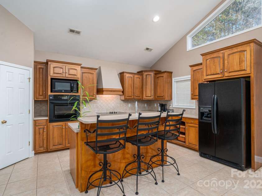 7522 Turnberry Lane, Stanley, NC 28164.  MLS# CAR4321686, YatesRealty ID 1252. 