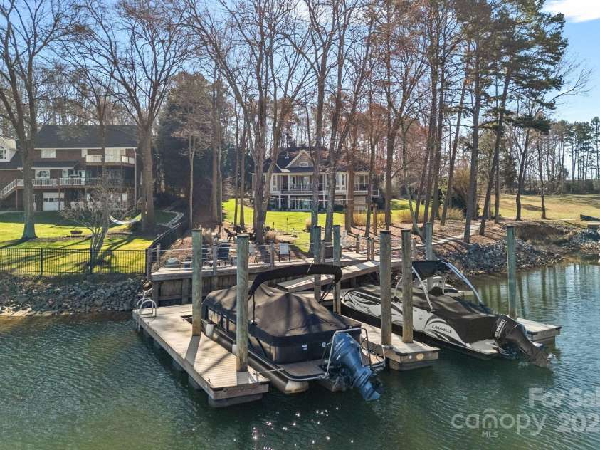 15015 NC Hwy 73 Highway, Huntersville, NC 28078.  MLS# CAR4226627, YatesRealty ID 12520. 