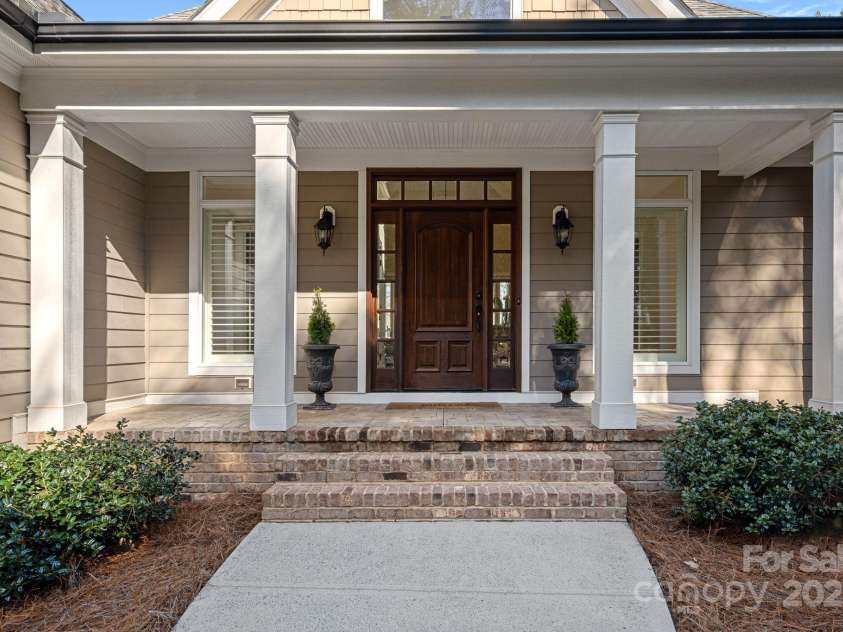 15015 NC Hwy 73 Highway, Huntersville, NC 28078.  MLS# CAR4226627, YatesRealty ID 12520. Welcome to 15015 NC Hwy. 73!