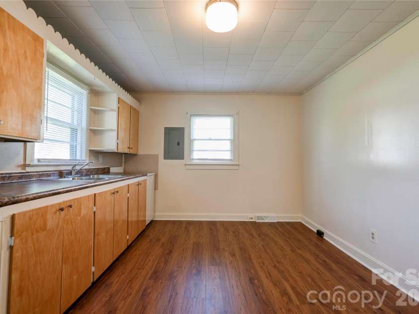 110 Owens Street, Kings Mountain, NC 28086.  MLS# CAR4365519, YatesRealty ID 12523. 