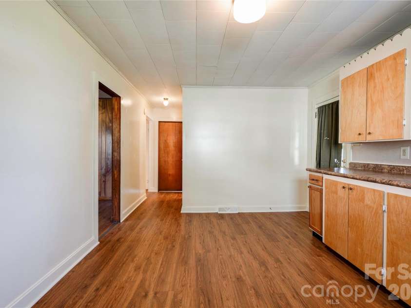 110 Owens Street, Kings Mountain, NC 28086.  MLS# CAR4365519, YatesRealty ID 12523. 