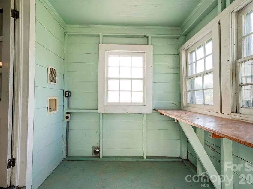 110 Owens Street, Kings Mountain, NC 28086.  MLS# CAR4365519, YatesRealty ID 12523. 