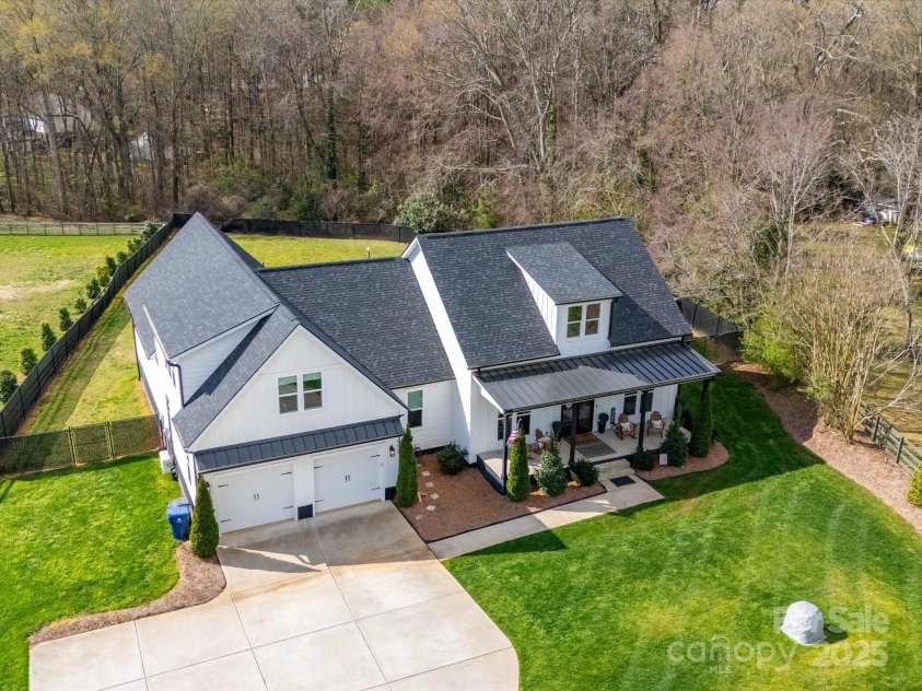 7619 Old Waxhaw Monroe Road, Waxhaw, NC 28173.  MLS# CAR4301025, YatesRealty ID 12523. 