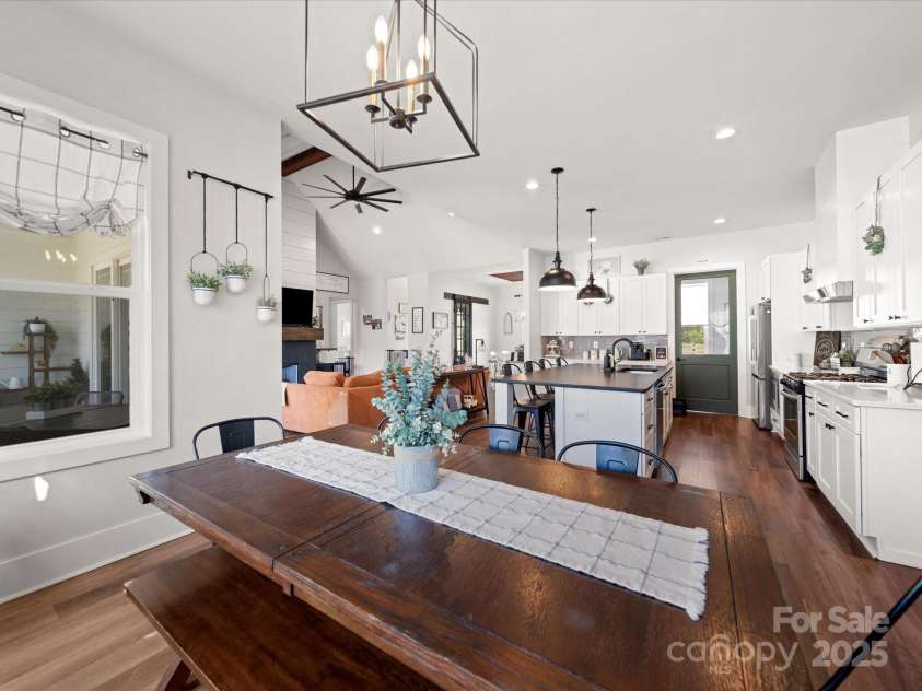 7619 Old Waxhaw Monroe Road, Waxhaw, NC 28173.  MLS# CAR4301025, YatesRealty ID 12523. 