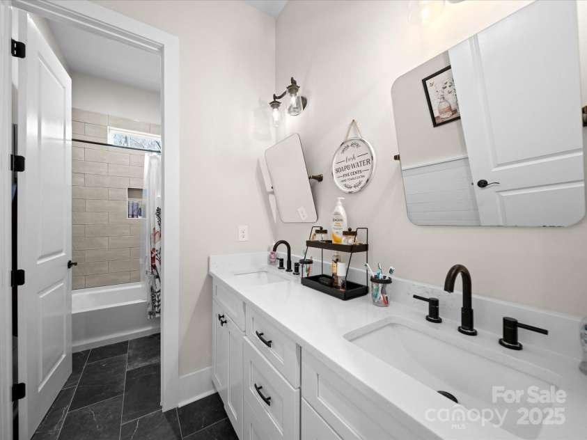 7619 Old Waxhaw Monroe Road, Waxhaw, NC 28173.  MLS# CAR4301025, YatesRealty ID 12523. 