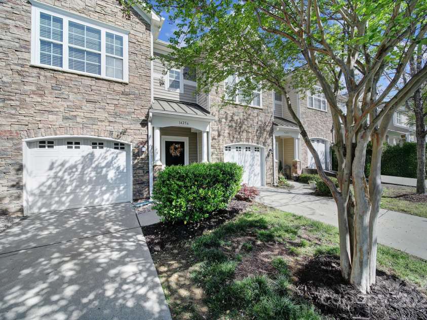 14256 Drake Watch Lane, Charlotte, NC 28262.  MLS# CAR4241598, YatesRealty ID 12524. 