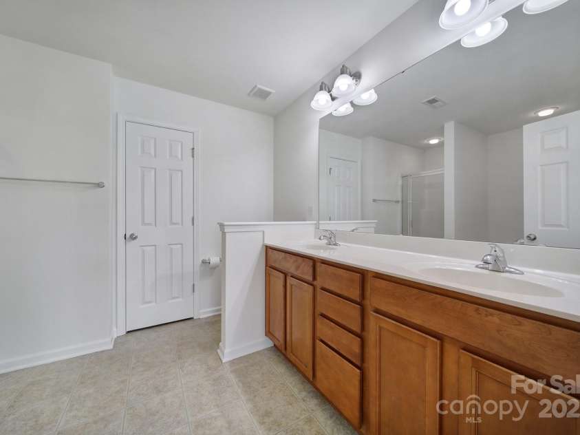 14256 Drake Watch Lane, Charlotte, NC 28262.  MLS# CAR4241598, YatesRealty ID 12524. 