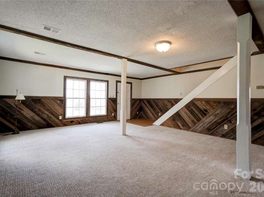 401 Belwood Lawndale Road, Lawndale, NC 28090.  MLS# CAR4357777, YatesRealty ID 12524. 