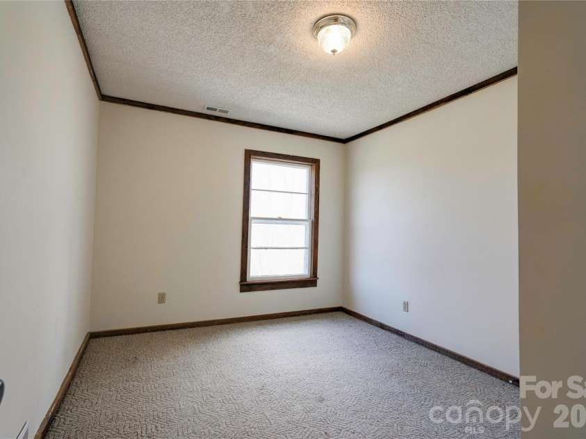 401 Belwood Lawndale Road, Lawndale, NC 28090.  MLS# CAR4357777, YatesRealty ID 12524. Upper level flex room 1