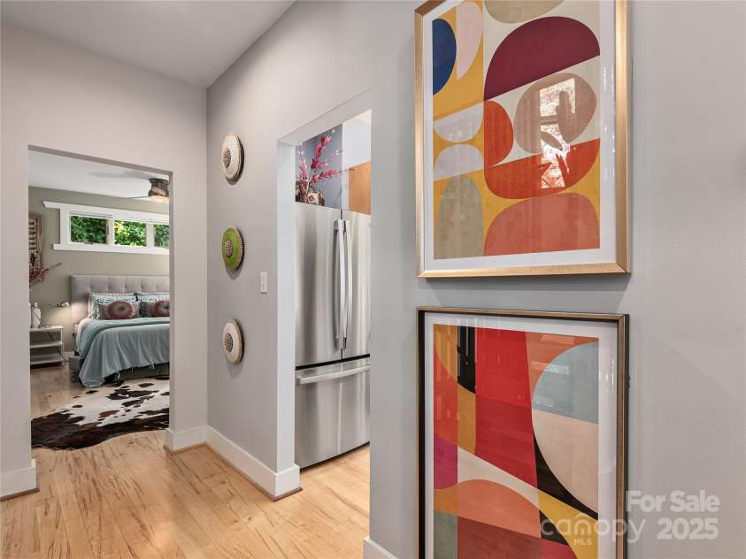 11 Kenilworth Road, Asheville, NC 28803.  MLS# CAR4257131, YatesRealty ID 12525. 