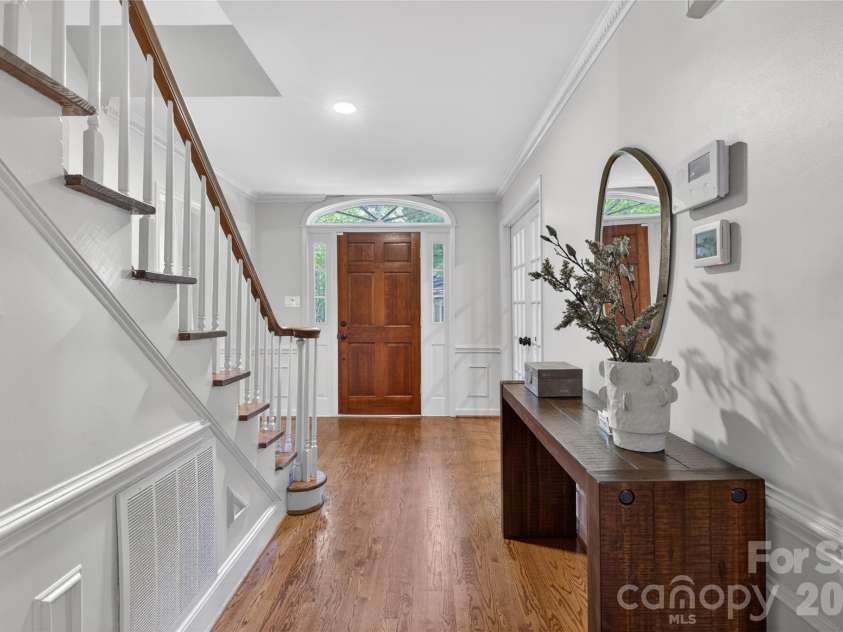 3225 Wamath Drive, Charlotte, NC 28210.  MLS# CAR4369793, YatesRealty ID 12525. 