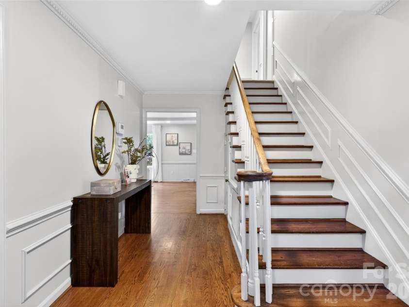 3225 Wamath Drive, Charlotte, NC 28210.  MLS# CAR4369793, YatesRealty ID 12525. 