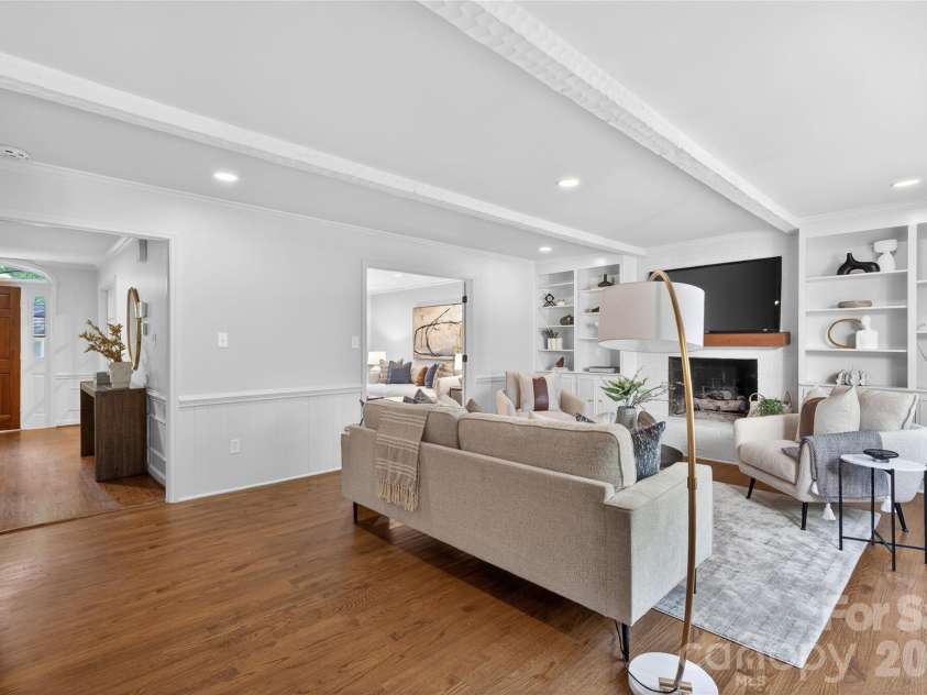 3225 Wamath Drive, Charlotte, NC 28210.  MLS# CAR4369793, YatesRealty ID 12525. 