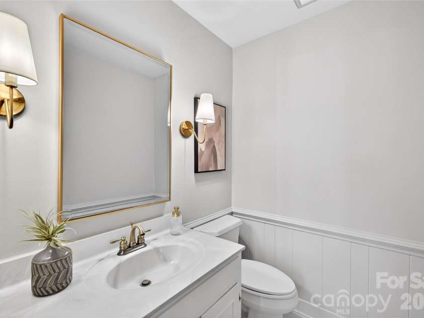 3225 Wamath Drive, Charlotte, NC 28210.  MLS# CAR4369793, YatesRealty ID 12525. 