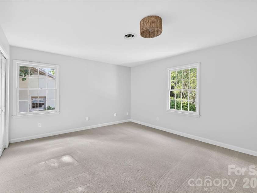 3225 Wamath Drive, Charlotte, NC 28210.  MLS# CAR4369793, YatesRealty ID 12525. 
