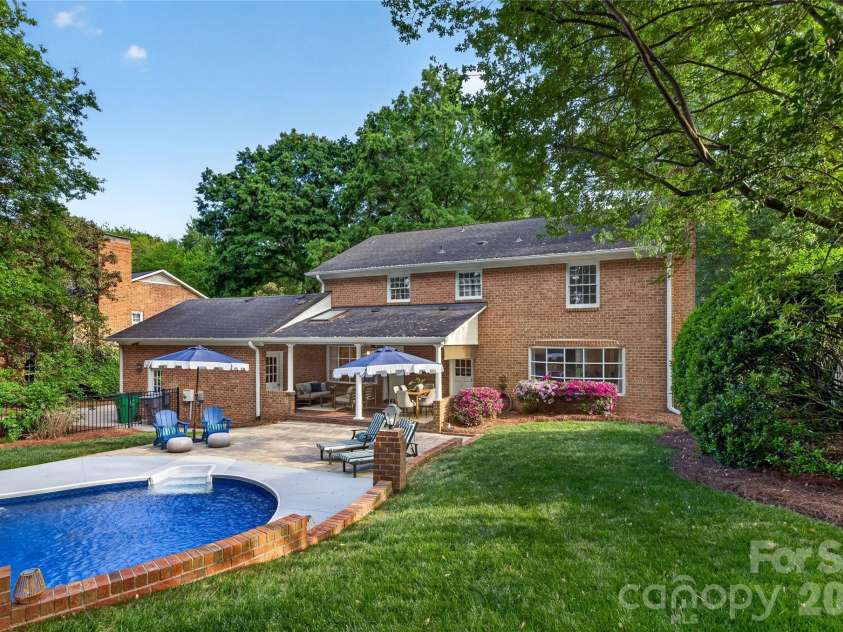 3225 Wamath Drive, Charlotte, NC 28210.  MLS# CAR4369793, YatesRealty ID 12525. 