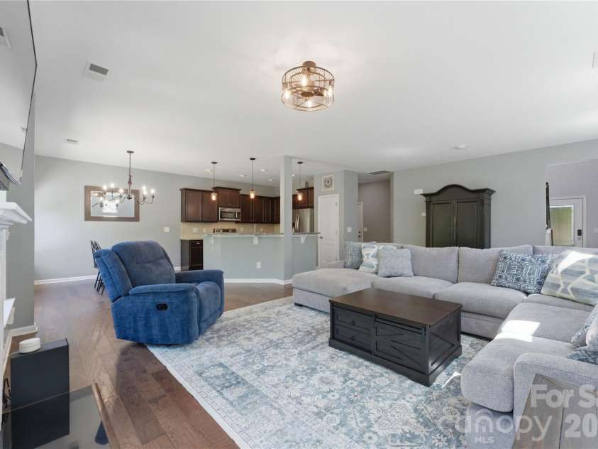 1274 Hideaway Gulch Drive, Fort Mill, SC 29715.  MLS# CAR4368107, YatesRealty ID 12526. 