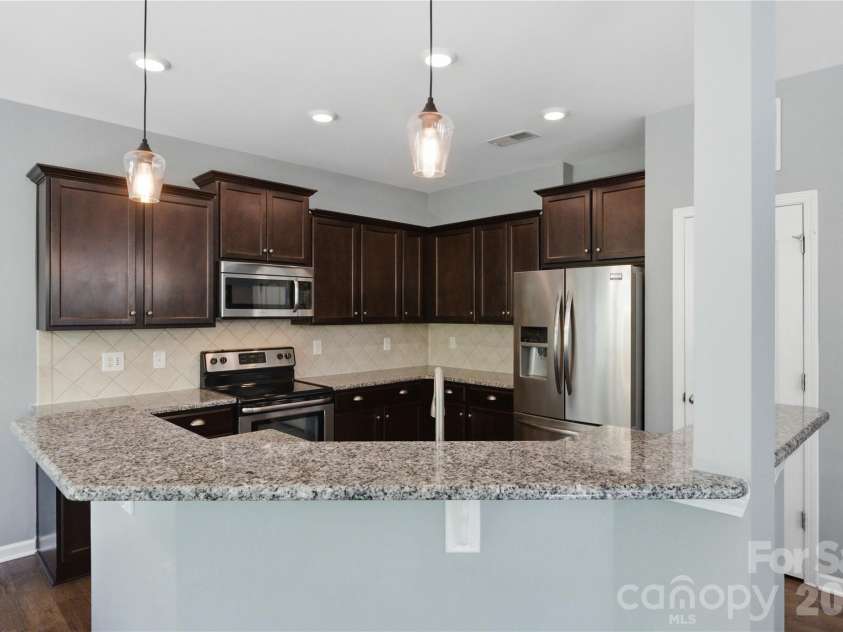1274 Hideaway Gulch Drive, Fort Mill, SC 29715.  MLS# CAR4368107, YatesRealty ID 12526. 