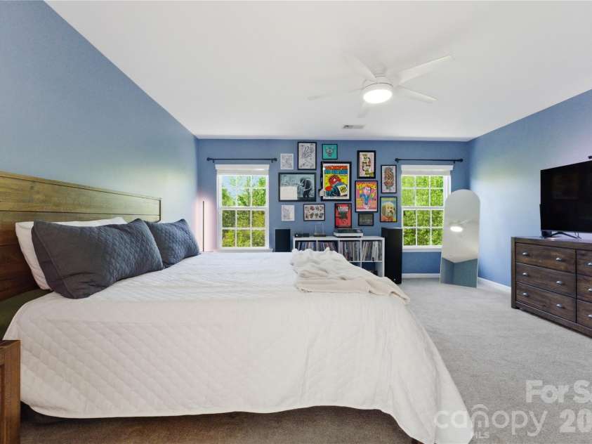 1274 Hideaway Gulch Drive, Fort Mill, SC 29715.  MLS# CAR4368107, YatesRealty ID 12526. 