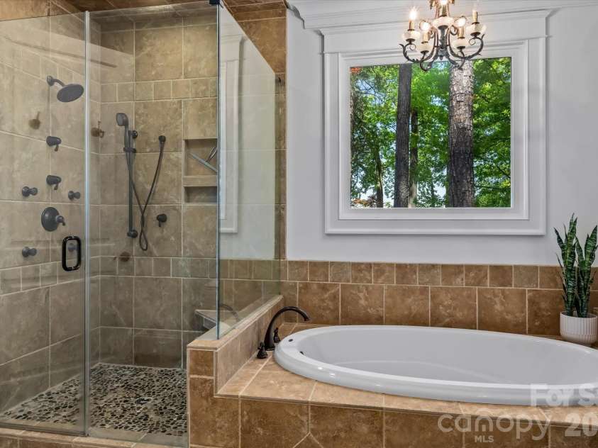 17821 Carlow Road, Cornelius, NC 28031.  MLS# CAR4364716, YatesRealty ID 12527. 