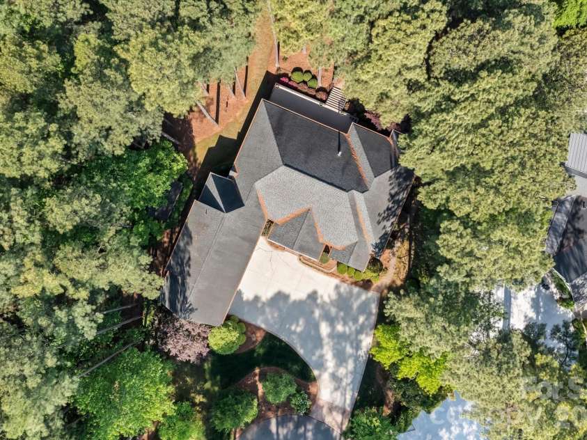 17821 Carlow Road, Cornelius, NC 28031.  MLS# CAR4364716, YatesRealty ID 12527. 