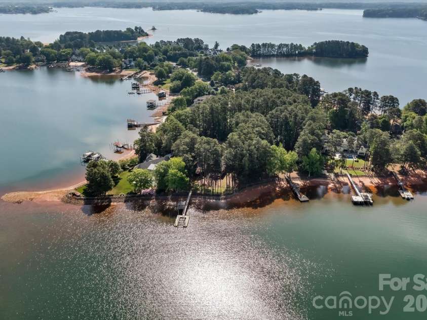 17821 Carlow Road, Cornelius, NC 28031.  MLS# CAR4364716, YatesRealty ID 12527. 