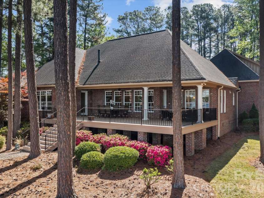 17821 Carlow Road, Cornelius, NC 28031.  MLS# CAR4364716, YatesRealty ID 12527. 