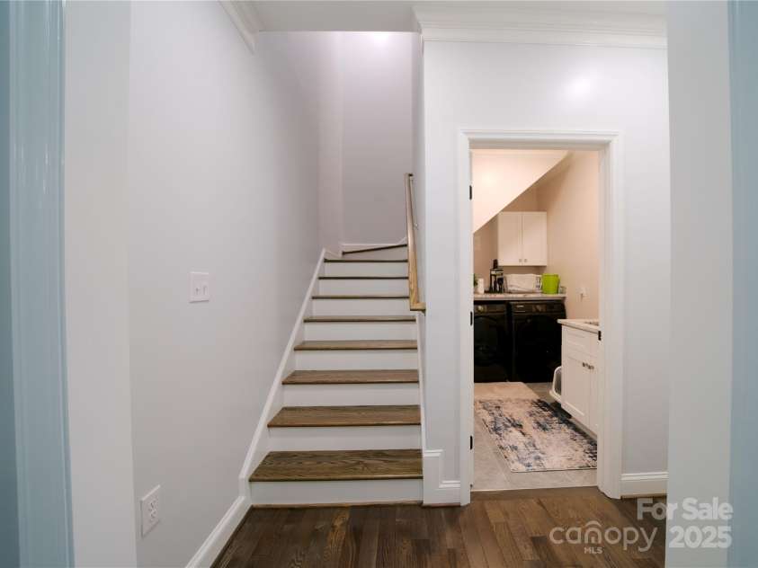 3670 9th Street Drive, Hickory, NC 28601.  MLS# CAR4256149, YatesRealty ID 12528. Stair to Bonus Room, Laundry Room