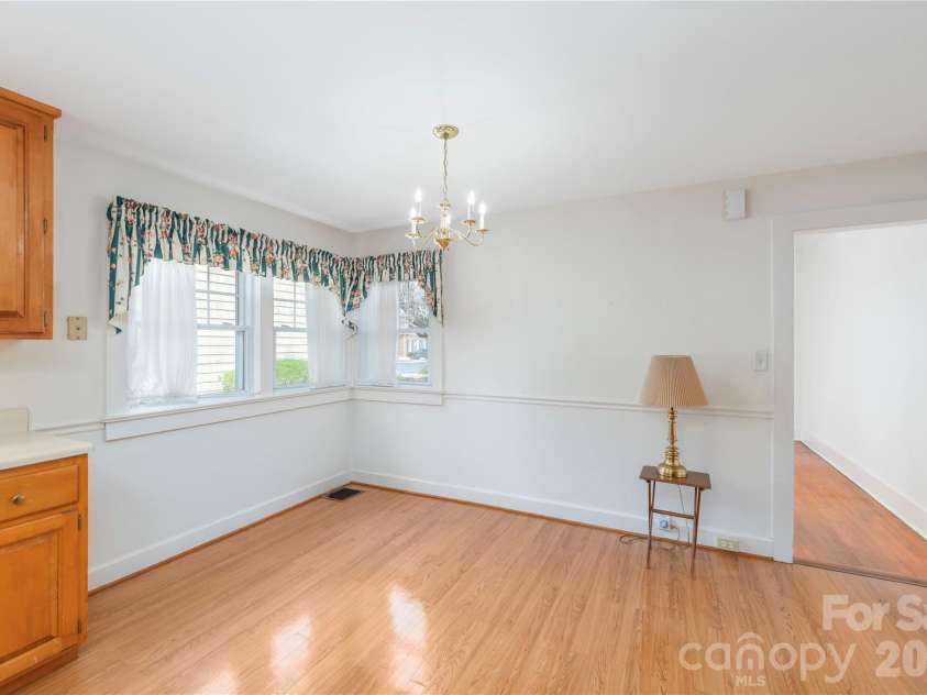 66 Hazel Street, Waynesville, NC 28786.  MLS# CAR4366235, YatesRealty ID 12528. 