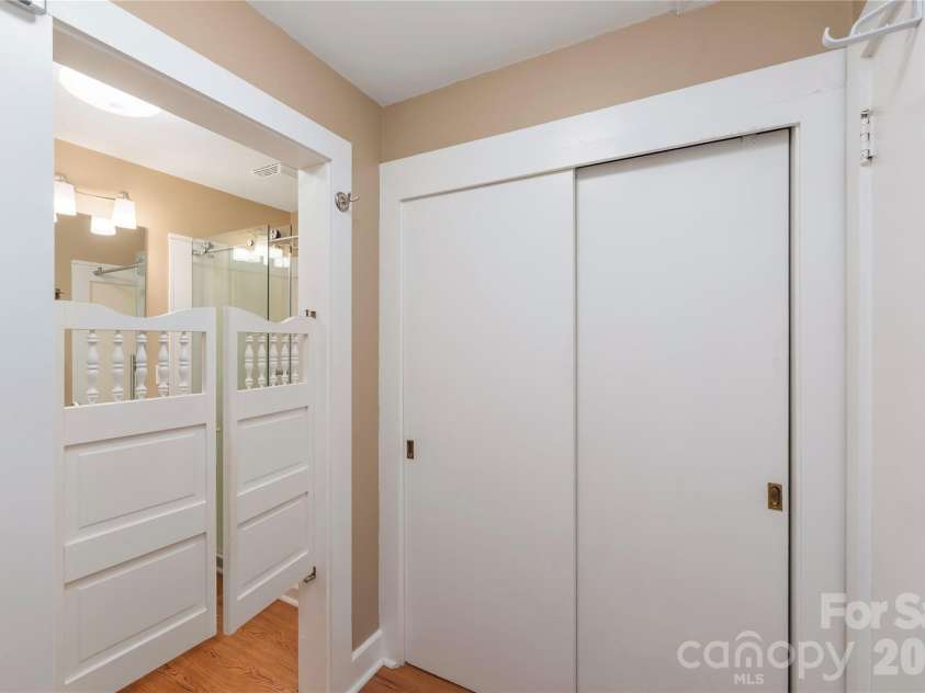 66 Hazel Street, Waynesville, NC 28786.  MLS# CAR4366235, YatesRealty ID 12528. 