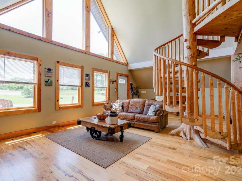1307 Tiffany Lane, Shelby, NC 28152.  MLS# CAR4252661, YatesRealty ID 12529. 