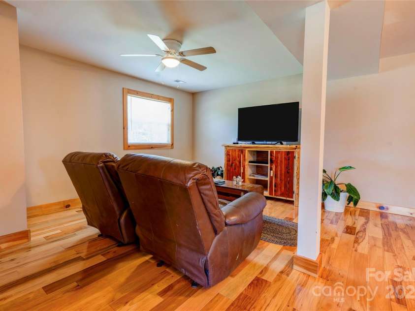 1307 Tiffany Lane, Shelby, NC 28152.  MLS# CAR4252661, YatesRealty ID 12529. 