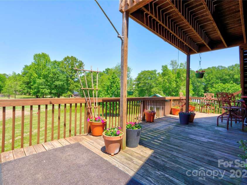 1307 Tiffany Lane, Shelby, NC 28152.  MLS# CAR4252661, YatesRealty ID 12529. 