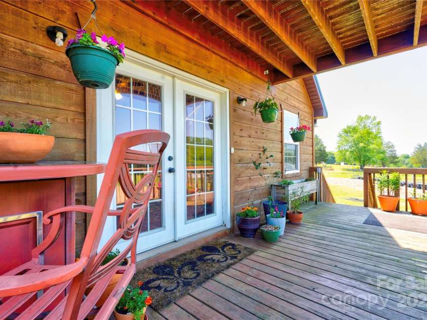 1307 Tiffany Lane, Shelby, NC 28152.  MLS# CAR4252661, YatesRealty ID 12529. 