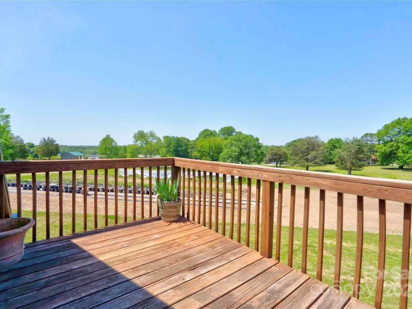 1307 Tiffany Lane, Shelby, NC 28152.  MLS# CAR4252661, YatesRealty ID 12529. 