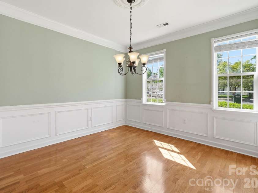 3916 Grace Court, Indian Trail, NC 28079.  MLS# CAR4367122, YatesRealty ID 12529. Beautiful Dining Room!