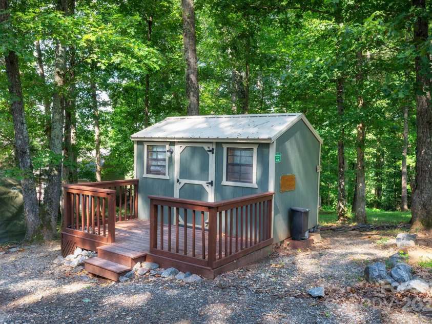 119 & 127 Deer Hill Lane, Weaverville, NC 28787.  MLS# CAR4212708, YatesRealty ID 1253. 