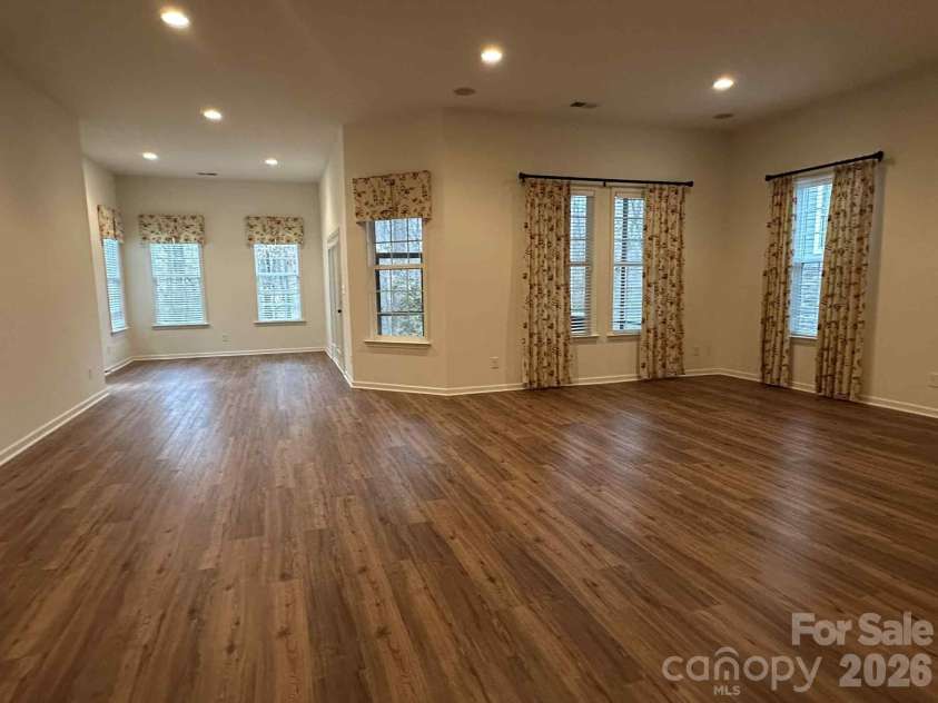 1376 Winged Foot Drive, Denver, NC 28037.  MLS# CAR4306833, YatesRealty ID 12533. 