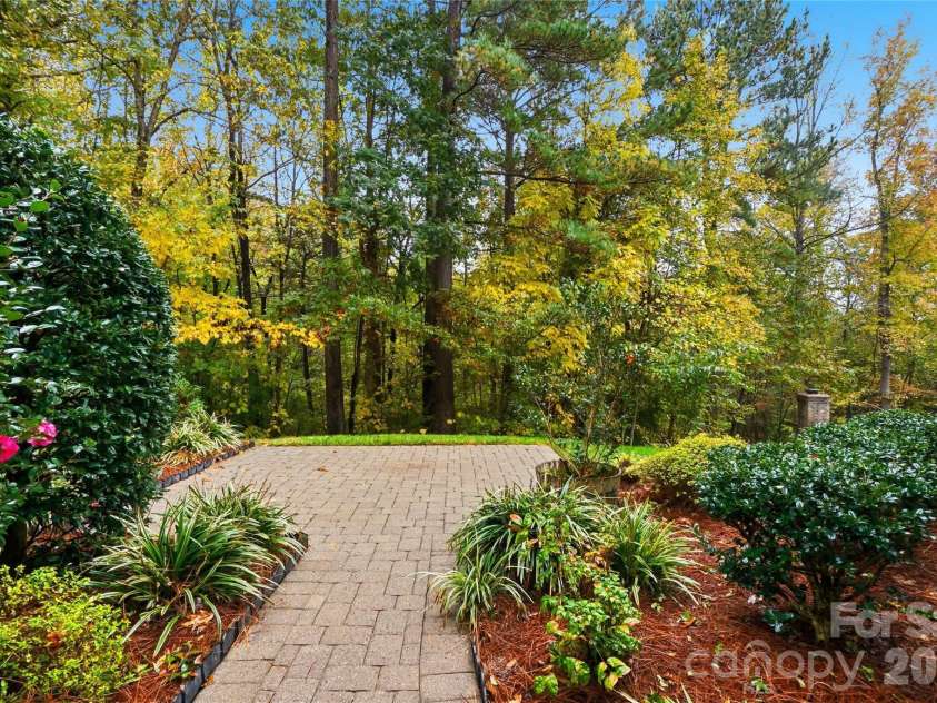 1376 Winged Foot Drive, Denver, NC 28037.  MLS# CAR4306833, YatesRealty ID 12533. 