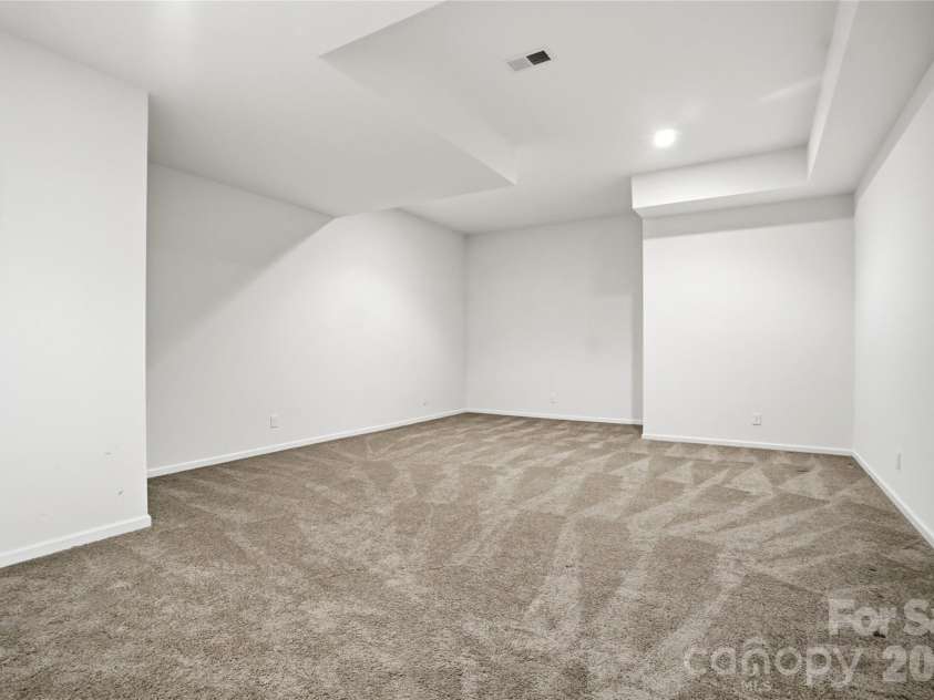 1376 Winged Foot Drive, Denver, NC 28037.  MLS# CAR4306833, YatesRealty ID 12533. Virtually Staged 