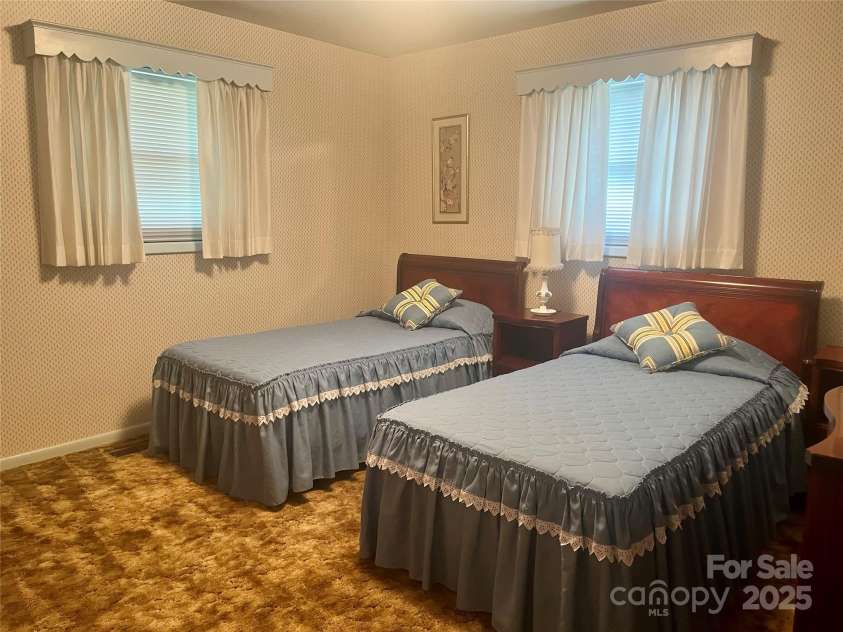 2135 Enon Road, Morganton, NC 28655.  MLS# CAR4257475, YatesRealty ID 12533. 3rd Bedroom